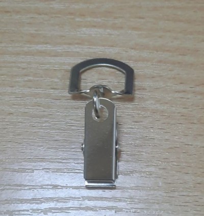 Клипса для бейджа с верхним креплением, 15 мм